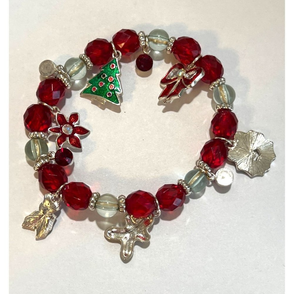 Kenneth Cole Christmas Charm Stretch Bracelet -- 7.5"